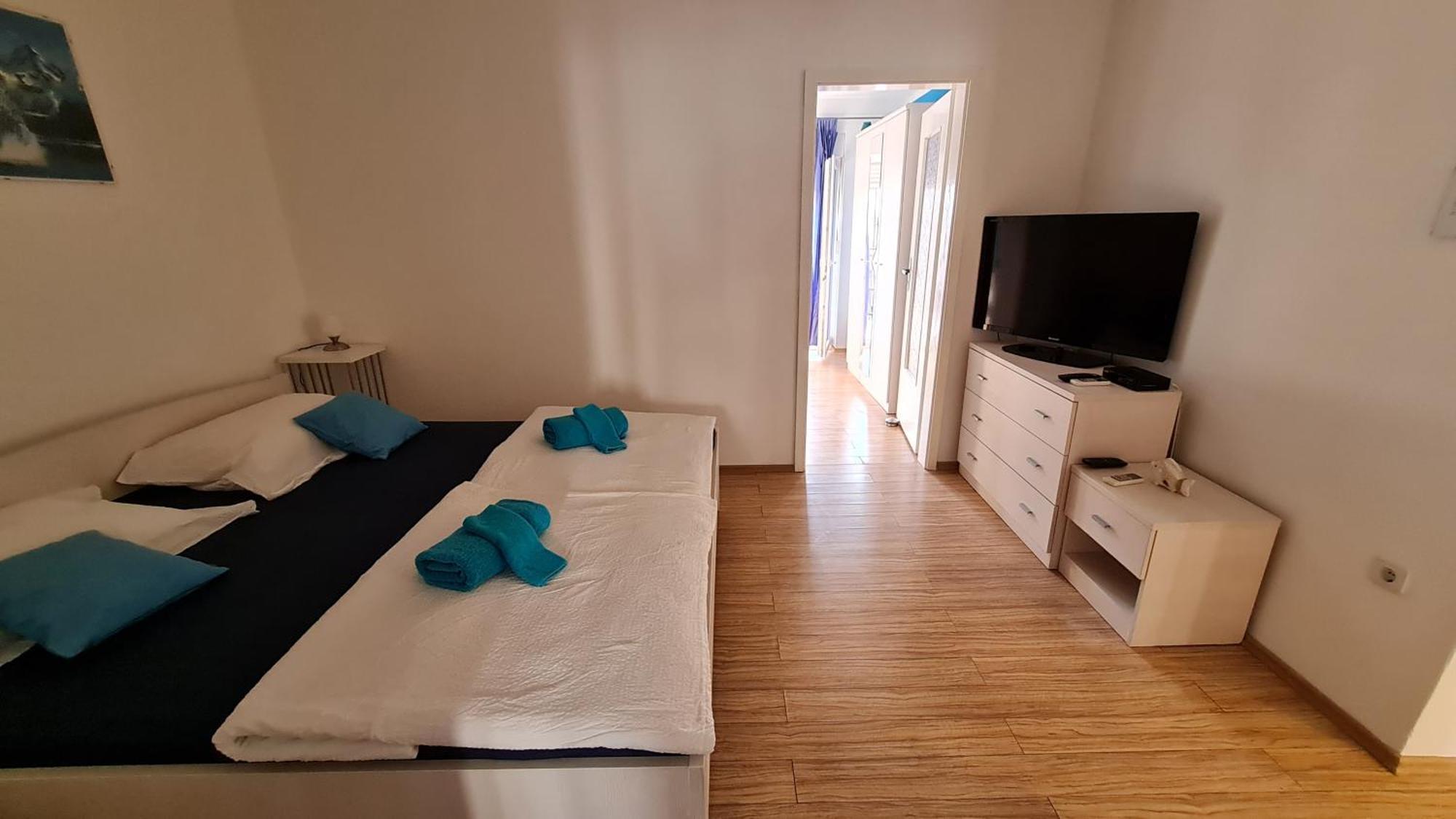 Apartments Kivi Новиград Стая снимка