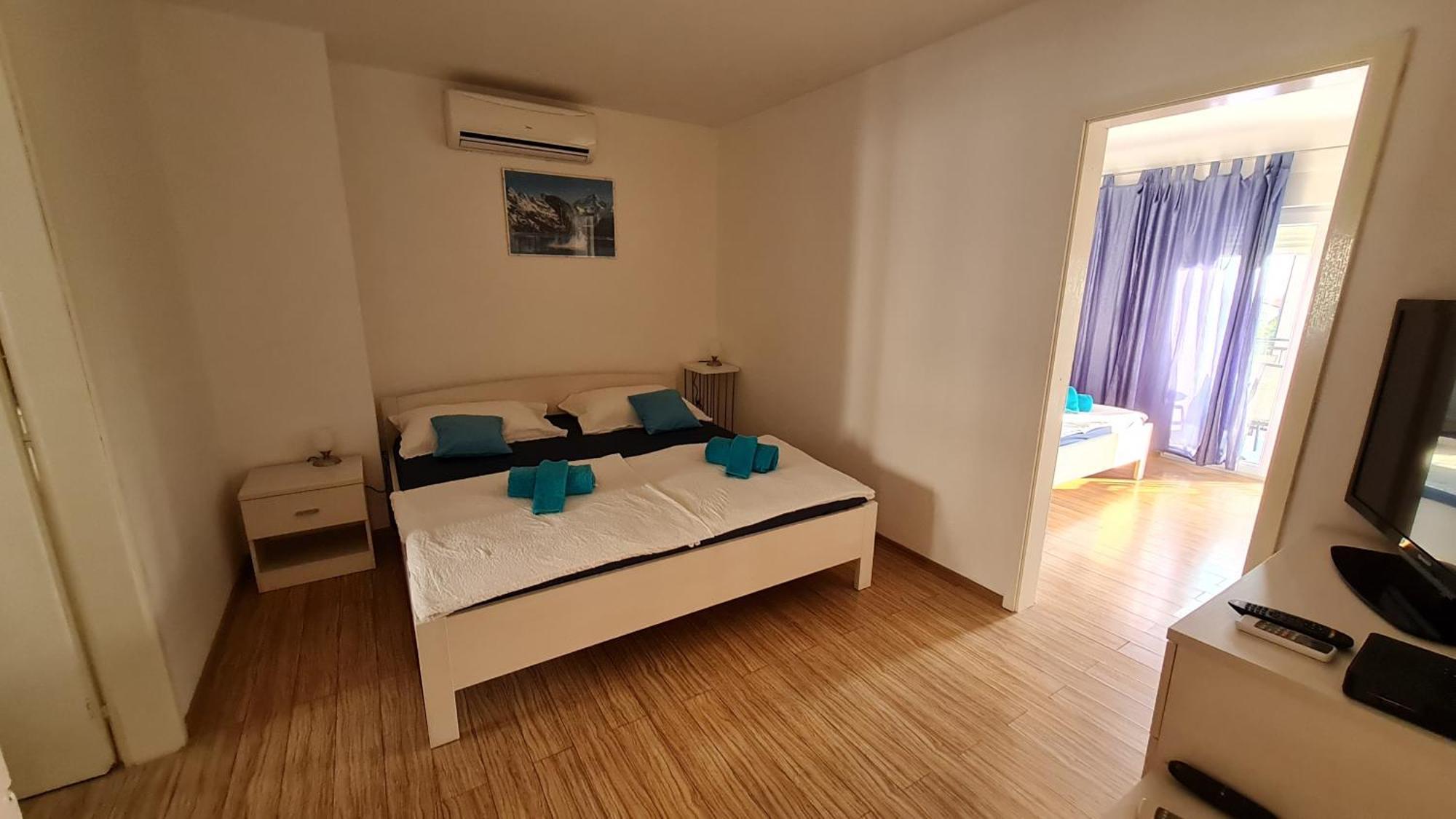 Apartments Kivi Новиград Стая снимка